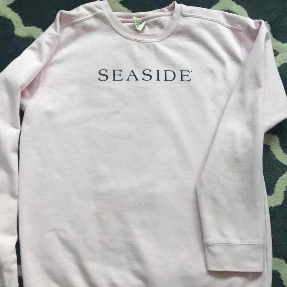 Pink comfort colors Seaside sweatshirt. Size M